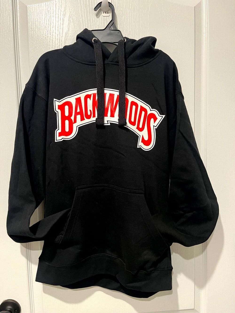 Backwoods Hoodie Black Red Logo Pullover Sweatshirt Size M NWOT Streetwear